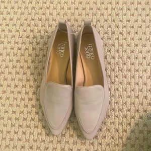 Franco Sarto - sz 8.5 Point Flats - NWOT